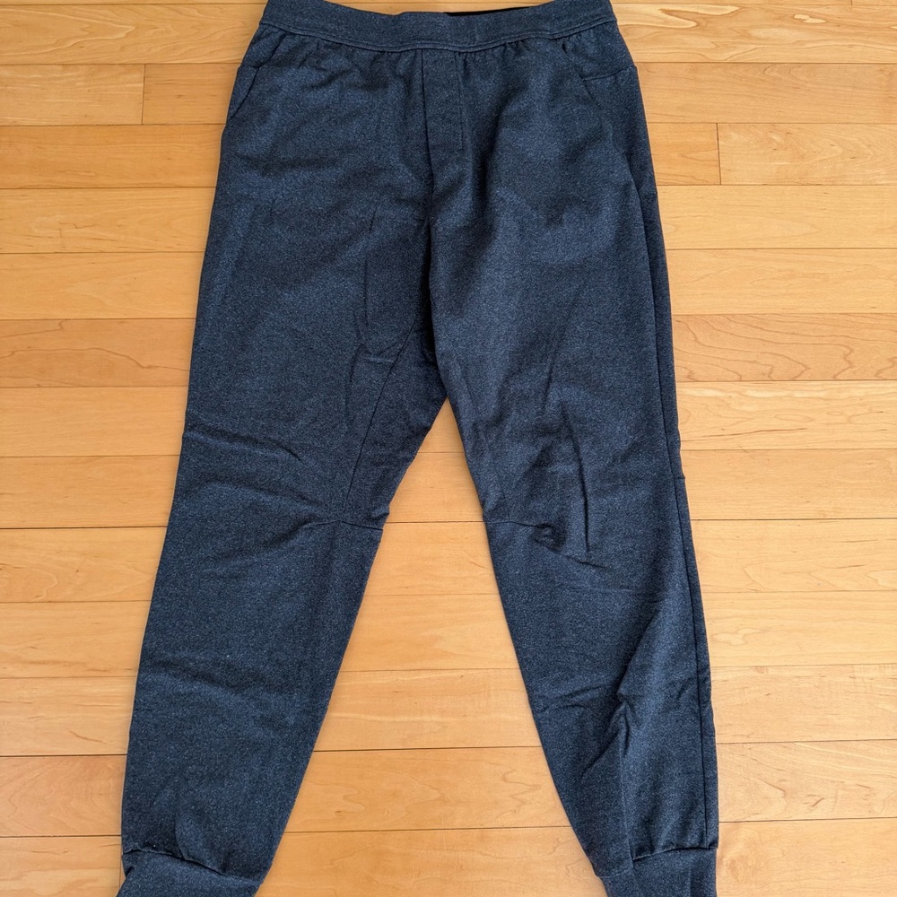 lululemon athletica Men's Charcoal Heather Joggers